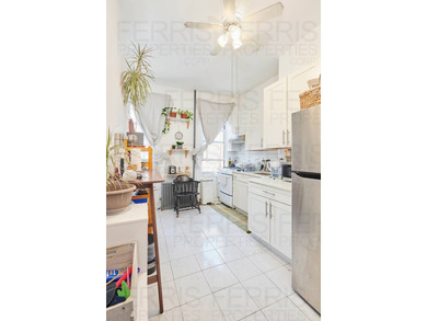 INVESTOR ALERT/High-Yield 5-Unit Asset in Prime Williamsburg - photo 10