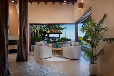 Welcome to Hale Laule'a, the House of Peace. A property that is - photo 7