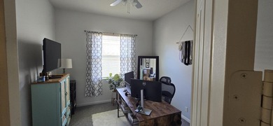 Welcome to 195 NW Willow Grove Avenue. As you approach this Key - photo 8