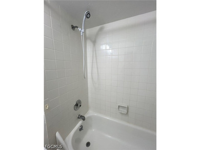 First floor, realistically priced and in great condition - photo 9