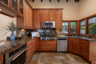 Welcome to Hale Laule'a, the House of Peace. A property that is - photo 10