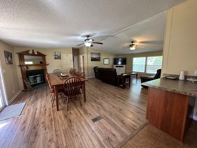Want lake life without the lakefront price? This beautiful - photo 5