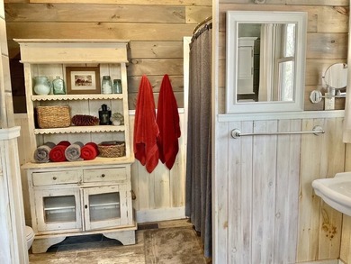 The Buffalo River Farmhouse is currently a successful nightly - photo 14