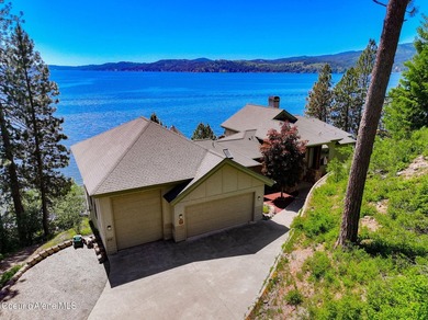 Located in Carlin Bay, this custom lakefront home offers 6,074 - photo 18