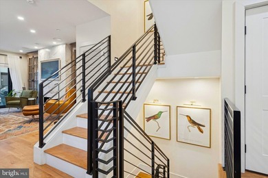 This home is set squarely between Passyunk Square and Queen - photo 18