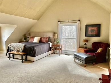 The Buffalo River Farmhouse is currently a successful nightly - photo 21