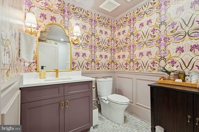 This home is set squarely between Passyunk Square and Queen - photo 34