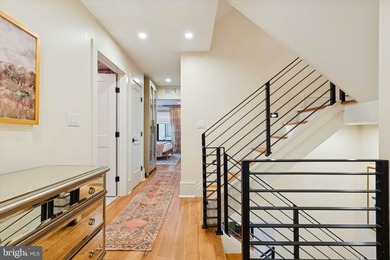 This home is set squarely between Passyunk Square and Queen - photo 46
