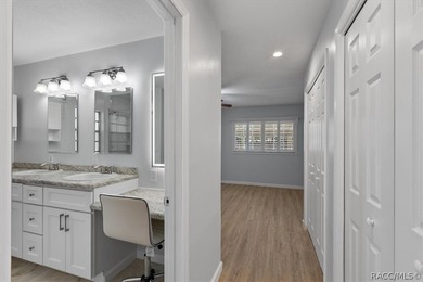 Beautifully remodeled and move-in ready, this 2-bedroom, 2 bath - photo 19