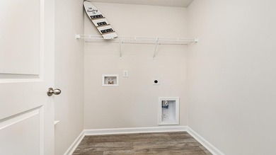 Welcome to our Cottage series at The Forest at Blackbear! This - photo 21