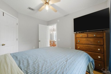 Back on the market at no fault of the seller! Want a - photo 23