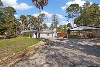 Beautifully remodeled and move-in ready, this 2-bedroom, 2 bath - photo 32