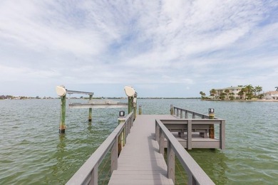 One of Pinellas County's finest fully renovated open-water - photo 3