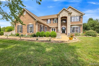 (private lake, pond, creek) Home For Sale in Columbia Illinois
