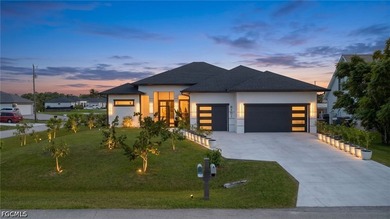 Welcome to this spectacular, centrally located residence - photo 1