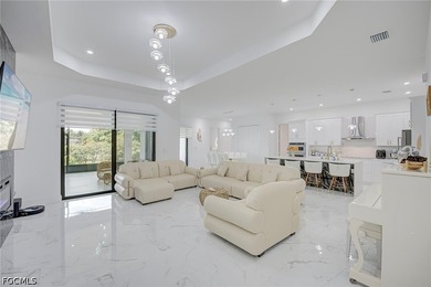 Welcome to this spectacular, centrally located residence - photo 4