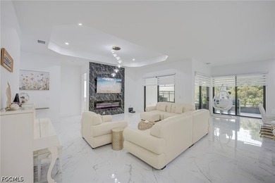 Welcome to this spectacular, centrally located residence - photo 6