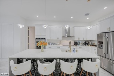 Welcome to this spectacular, centrally located residence - photo 8