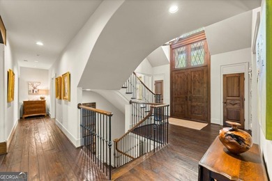 Set on over an acre of complete privacy with a breathtaking - photo 11