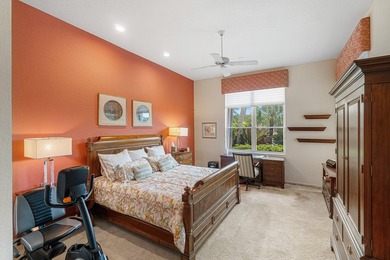 Desirable Devon model with 3 bedroom and 3 bathrooms. This open - photo 24