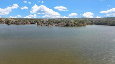 Wake up to breathtaking waterfront views in this stunning home - photo 27