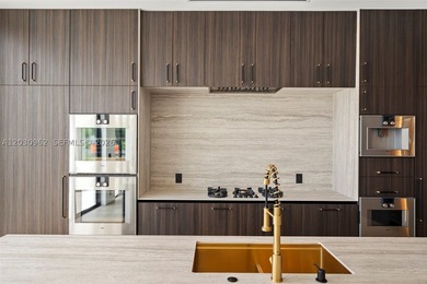 Brand-new waterfront modern estate in the gated Enchanted Lake - photo 10