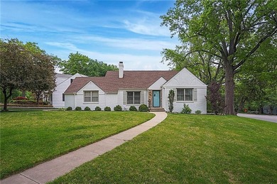 RECENT, TASTEFUL, OWNER-MADE UPDATES THROUGHOUT! This Fairway - photo 2