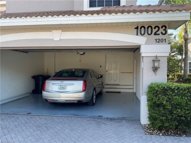 Lake Home For Sale in Fort Myers, Florida