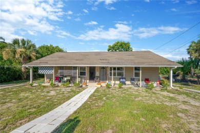 Lake Townhome/Townhouse For Sale in Lake Wales, Florida