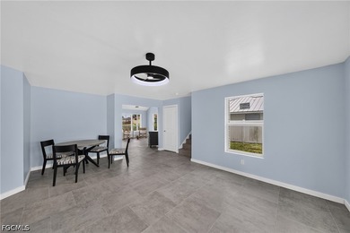 This beautifully renovated move in ready home offers 3 bedrooms - photo 8