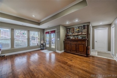 Spacious and stylish 2-story home in Horseshoe Bend on over 1