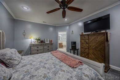 Spacious and stylish 2-story home in Horseshoe Bend on over 1