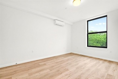 Welcome to the Soundview Park Townhouses. This is New - photo 21