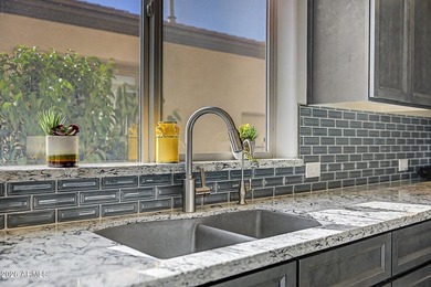 Prepare to be amazed! This fantastic 2 bed, 2.5 bath property - photo 25