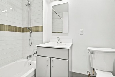 Welcome to the Soundview Park Townhouses. This is New - photo 28