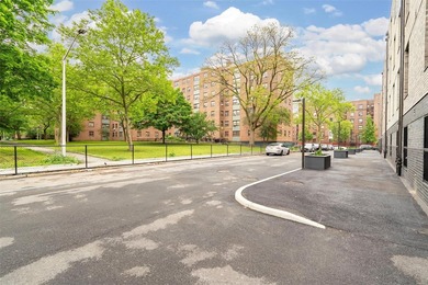 Welcome to the Soundview Park Townhouses. This is New - photo 29