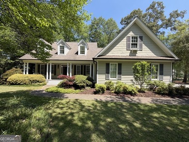 Welcome Home to Lakeside Living at its Finest! Experience the - photo 4