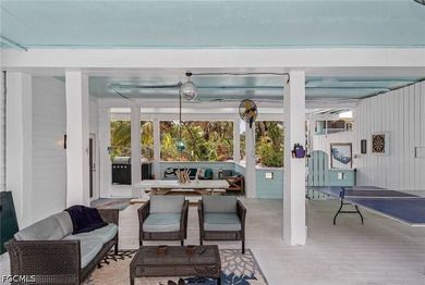High-performing, income-producing vacation rental on one of - photo 3