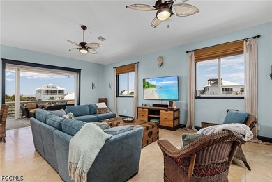 High-performing, income-producing vacation rental on one of - photo 8