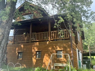 Lake Ponderosa Home For Sale in Montezuma Iowa