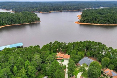 The Ultimate Turn-Key Lakefront Retreat: Furnished, Finished - photo 4