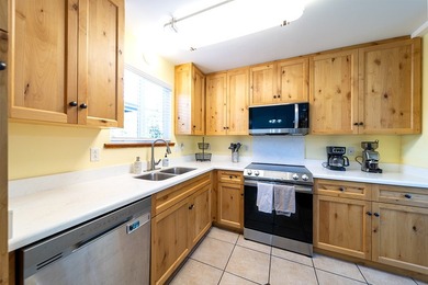 Discover the perfect blend of comfort and tropical living in - photo 10