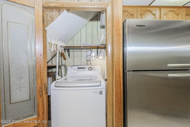 Exceptional opportunity to own a vacant two-family attached home - photo 16