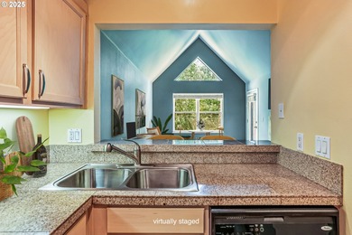 Affordable West Facing top floor city living! Desirable