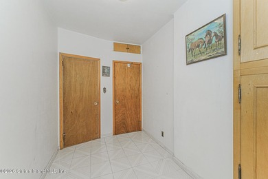 Exceptional opportunity to own a vacant two-family attached home - photo 21