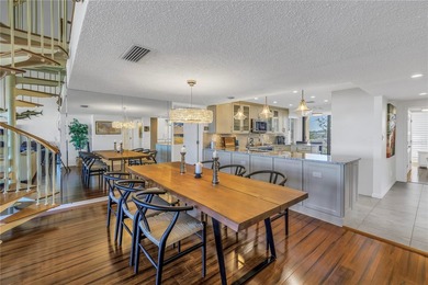 A rare waterfront offering in Pasadena Yacht & Country - photo 25