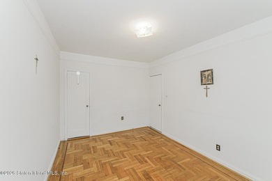 Exceptional opportunity to own a vacant two-family attached home - photo 30
