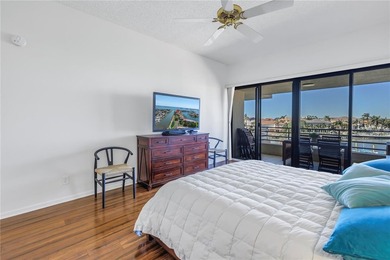 A rare waterfront offering in Pasadena Yacht & Country - photo 35