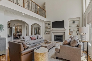 This is one of those homes where you walk-in and immediately - photo 9
