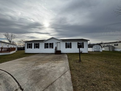 (private lake, pond, creek) Home For Sale in Fort Wayne Indiana